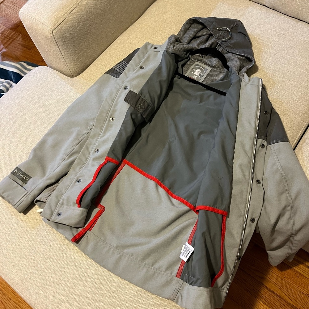 New Balance NB990 Jacket with Hood - Picture 3 of 7